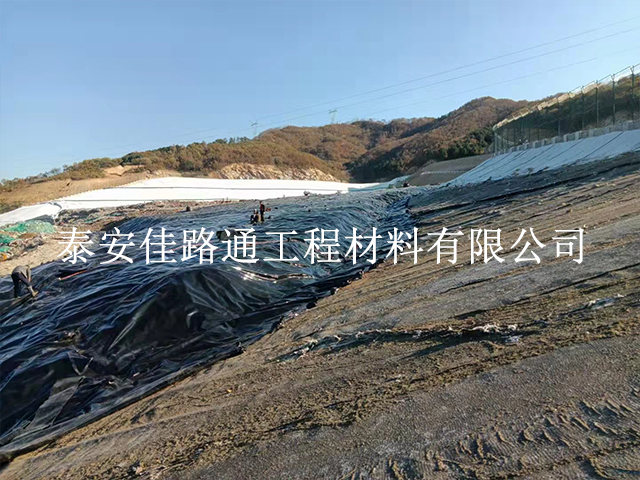 垃圾填埋場(chǎng)防滲膜施工細(xì)節(jié)須掌握了解 垃圾填埋場(chǎng)防滲膜施工細(xì)節(jié)須掌握了解