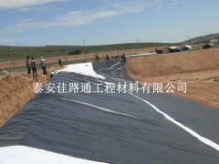 垃圾填埋場(chǎng)防滲膜鋪設(shè)保護(hù)層的必要性
