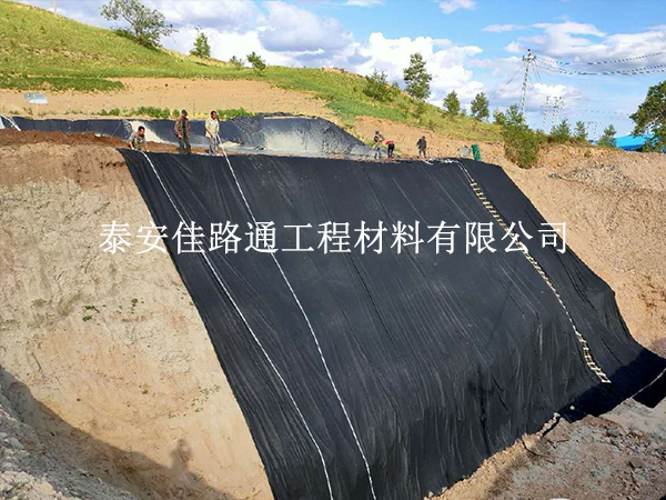 蓄水池防滲膜破損不用慌？這些修復(fù)技巧超實用